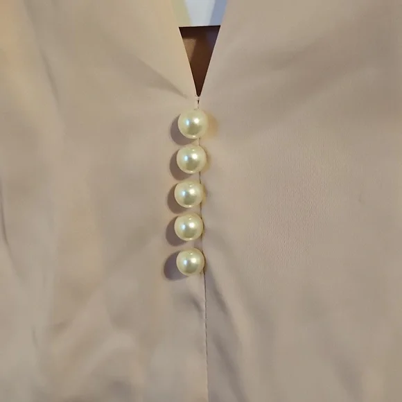 Allegra K Pale Pink V Neck Blouse. NWT - Picture 5 of 7